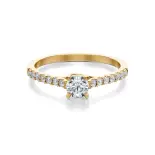 Pierścionek zaręczynowy z diamentami